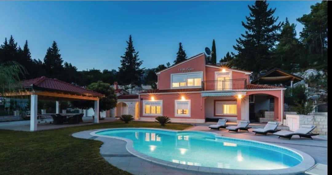 Villa Fabry Ploce  Luaran gambar