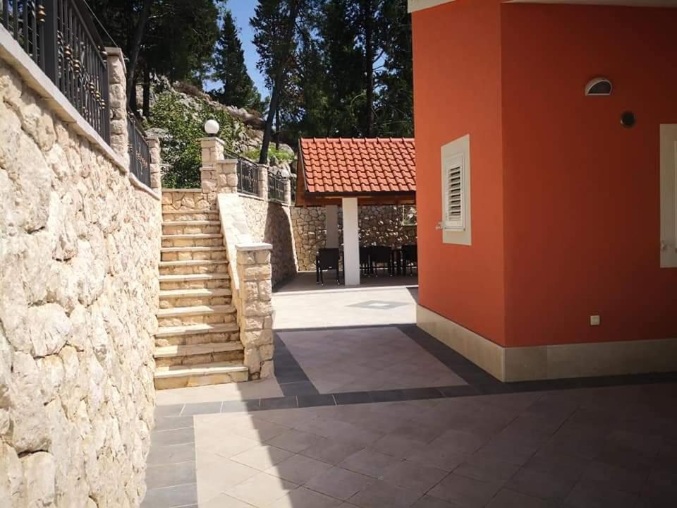 Villa Fabry Ploce  Luaran gambar