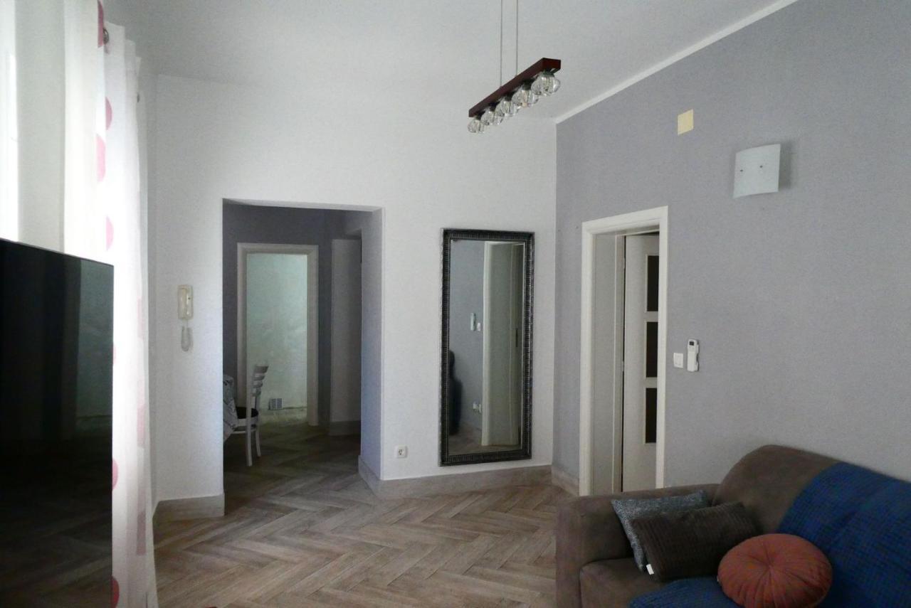 Villa Fabry Ploce  Luaran gambar